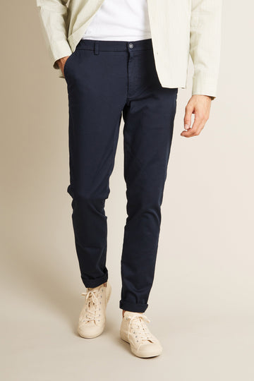 Chino easy bleu marine