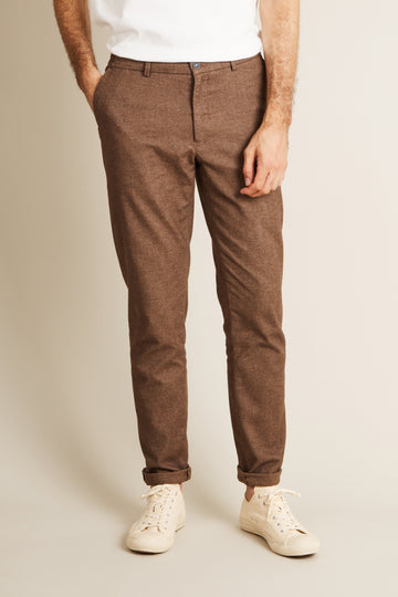 Chino chaud easy marron