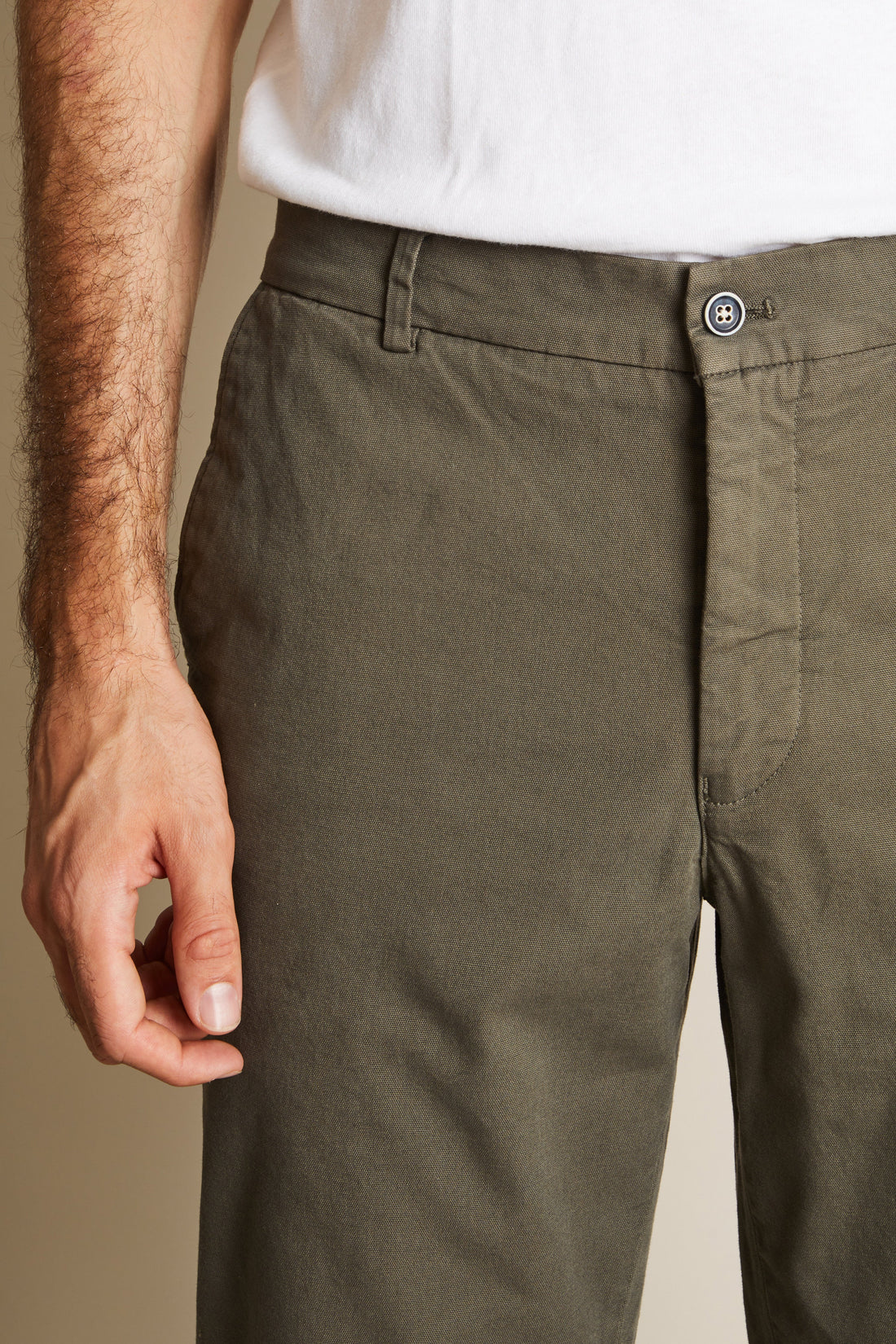 Chino sport kaki