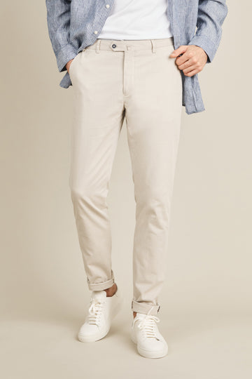 Chino aérien beige