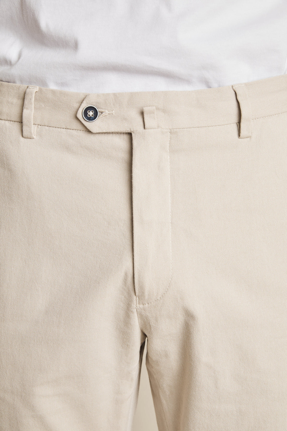 Chino aérien beige